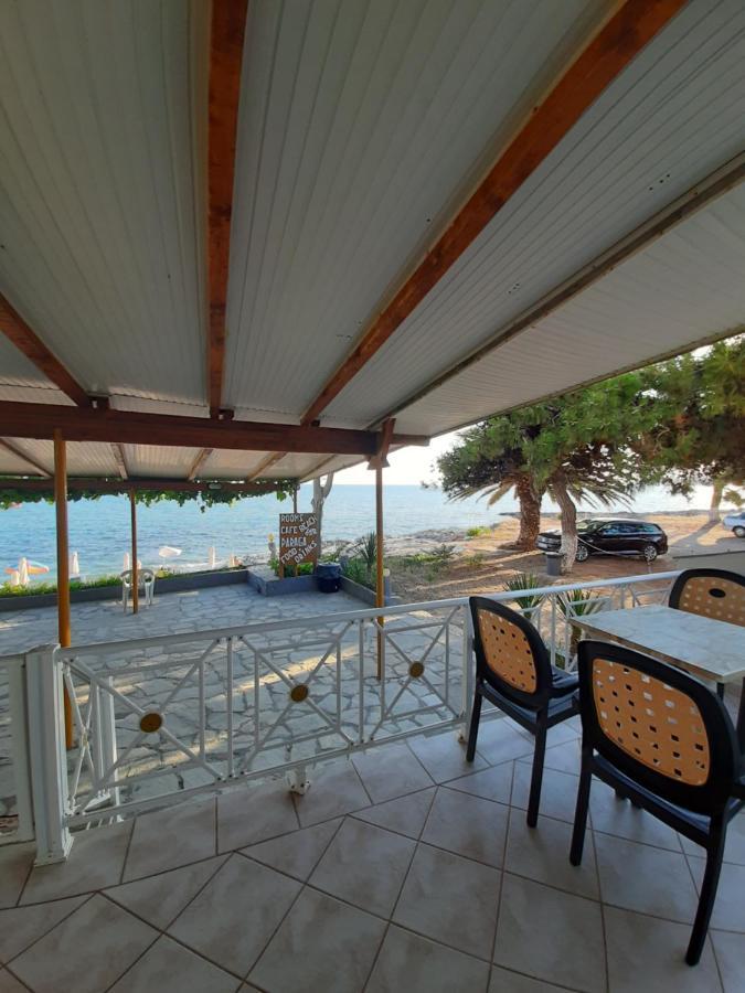 Paraga Rooms Пефкари Екстериор снимка