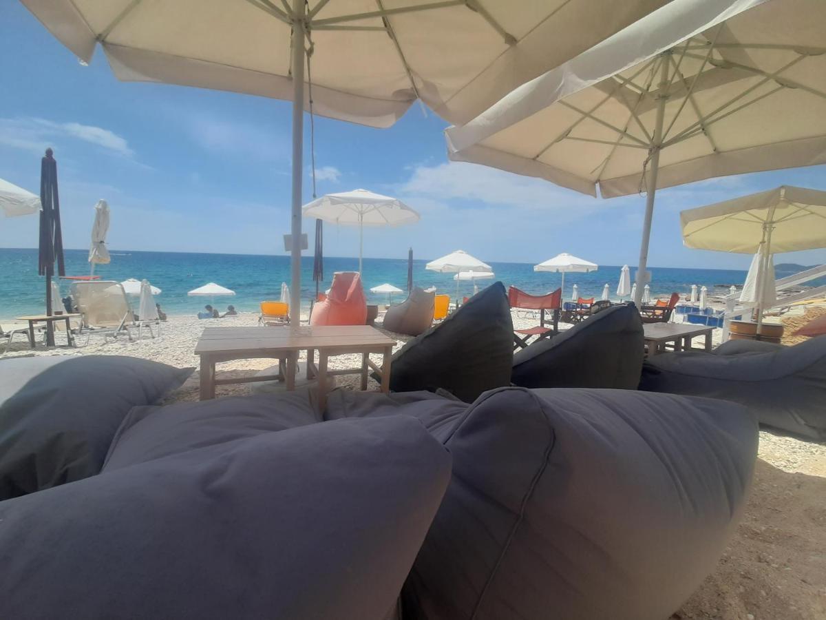 Paraga Rooms Пефкари Екстериор снимка