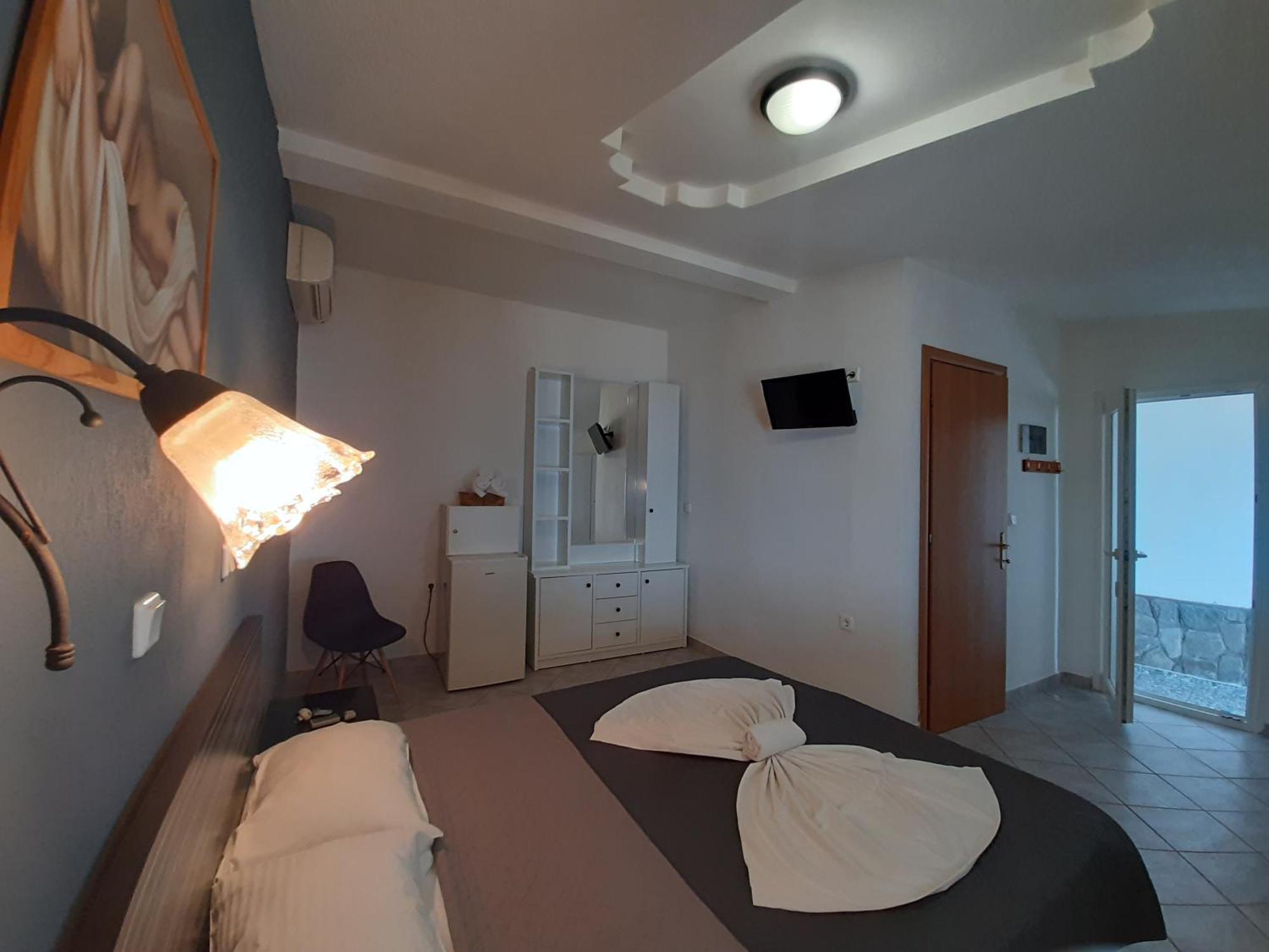 Paraga Rooms Пефкари Стая снимка