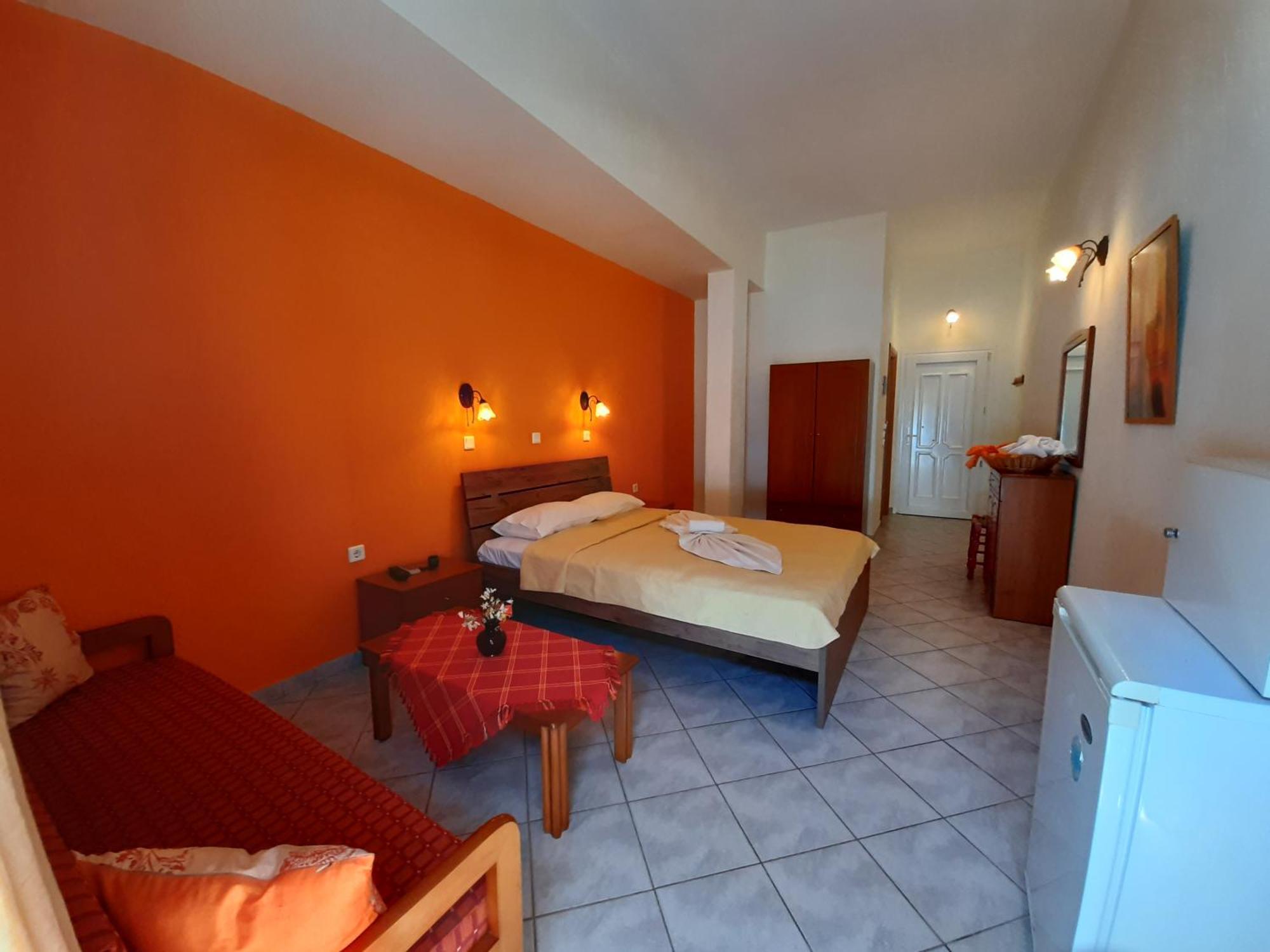 Paraga Rooms Пефкари Стая снимка